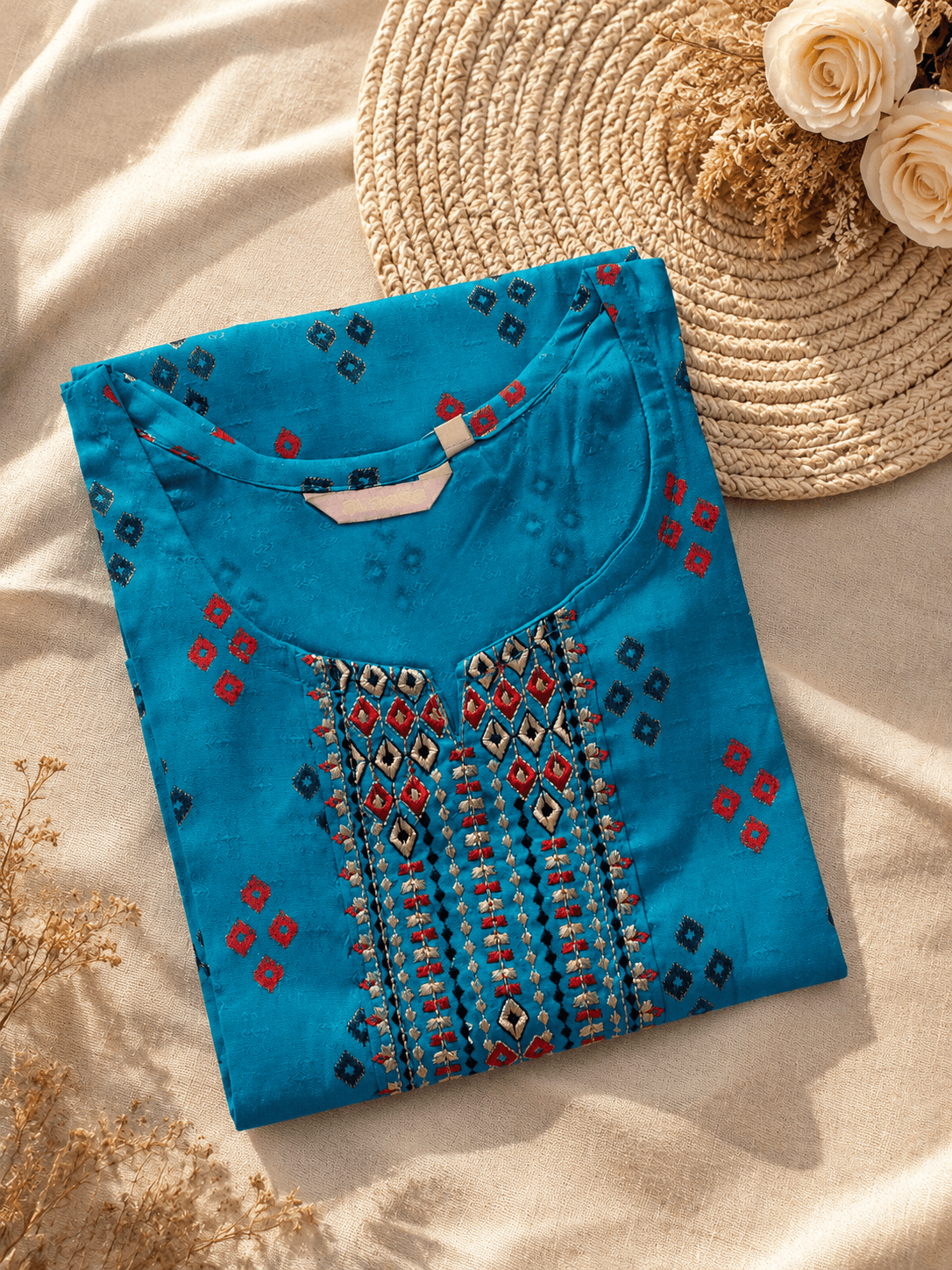 Aavasa Teal Blue Printed Cotton Blend Kurti